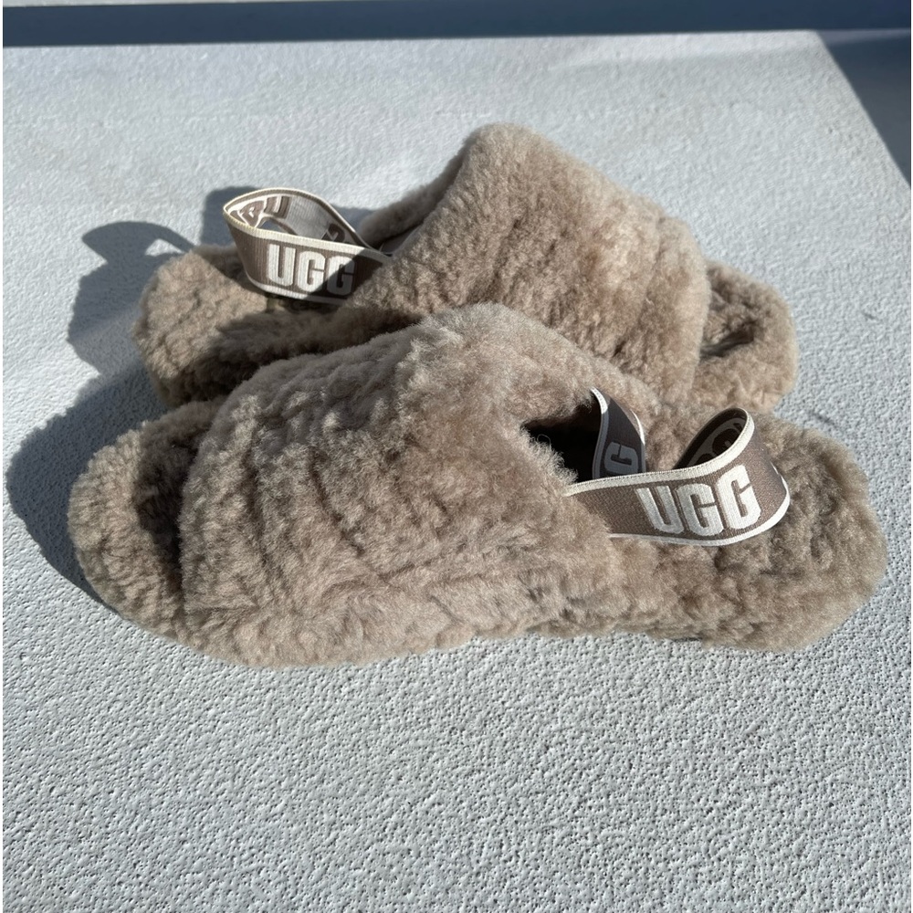 Ugg Fluff Yeah Slides Sandals Tan Size 10